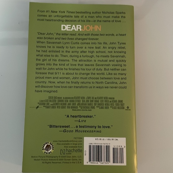 Nicholas Sparks Romance Novels - Picture 5 of 10